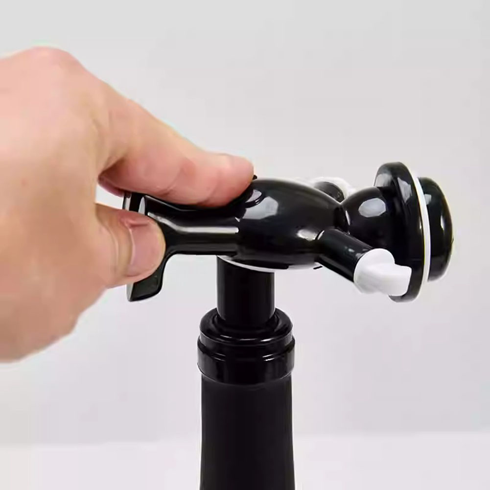 Black Cool Man Bottle Opener E - Wine In Beer Bottle recensione e prezzo