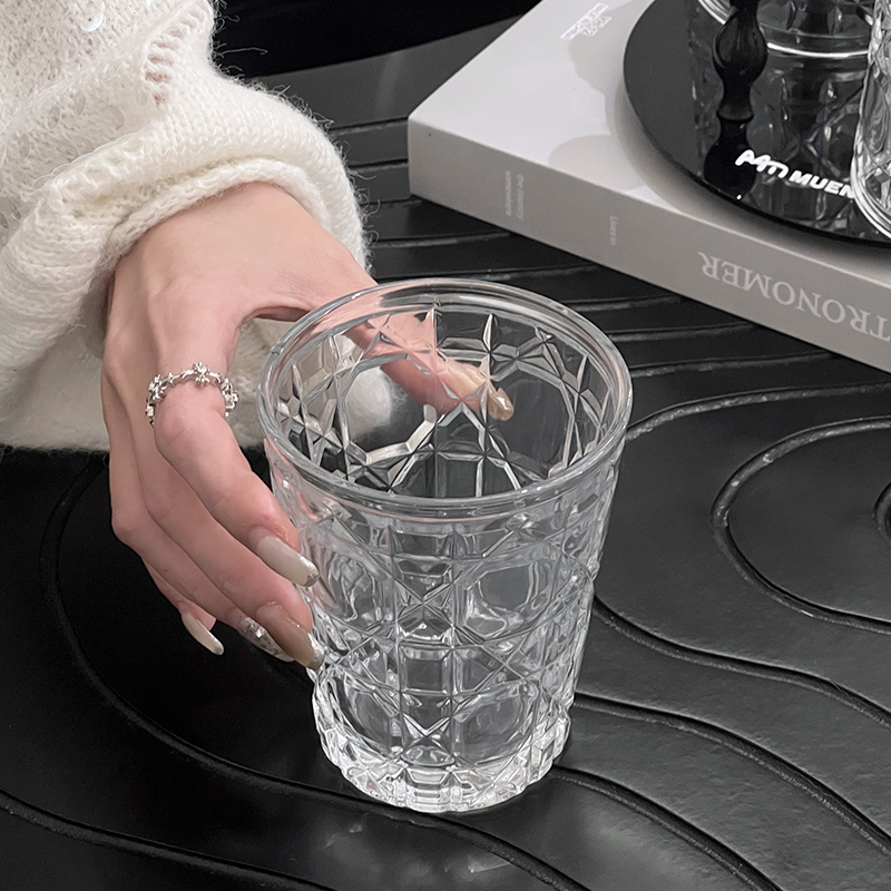 2pcs 310ml Vintage Diamond Pat - Wine In Beer Glass recensione e prezzo