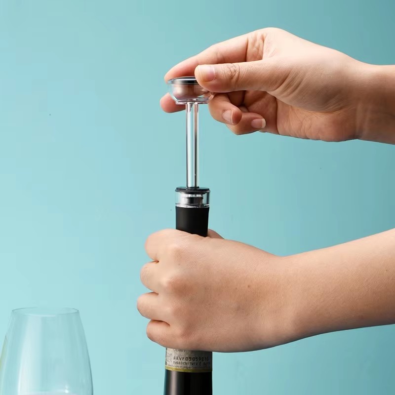 Leak-Free Wine Bottle Sealer V - Wine Aerator Pour recensione e prezzo