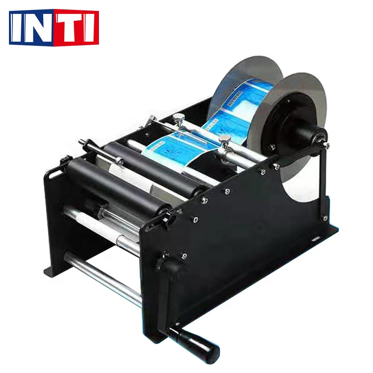 Manual Round Bottle Labeling M - Wine In Beer Bottle recensione e prezzo